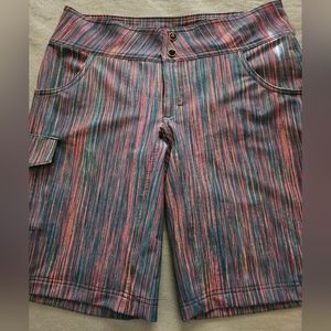 Shredly mountain bike short